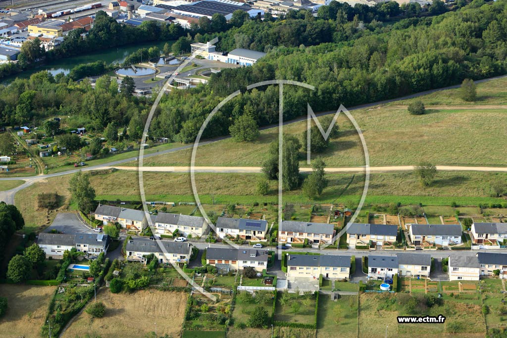 Photo arienne de Charleville-Mzires (Le Theux)