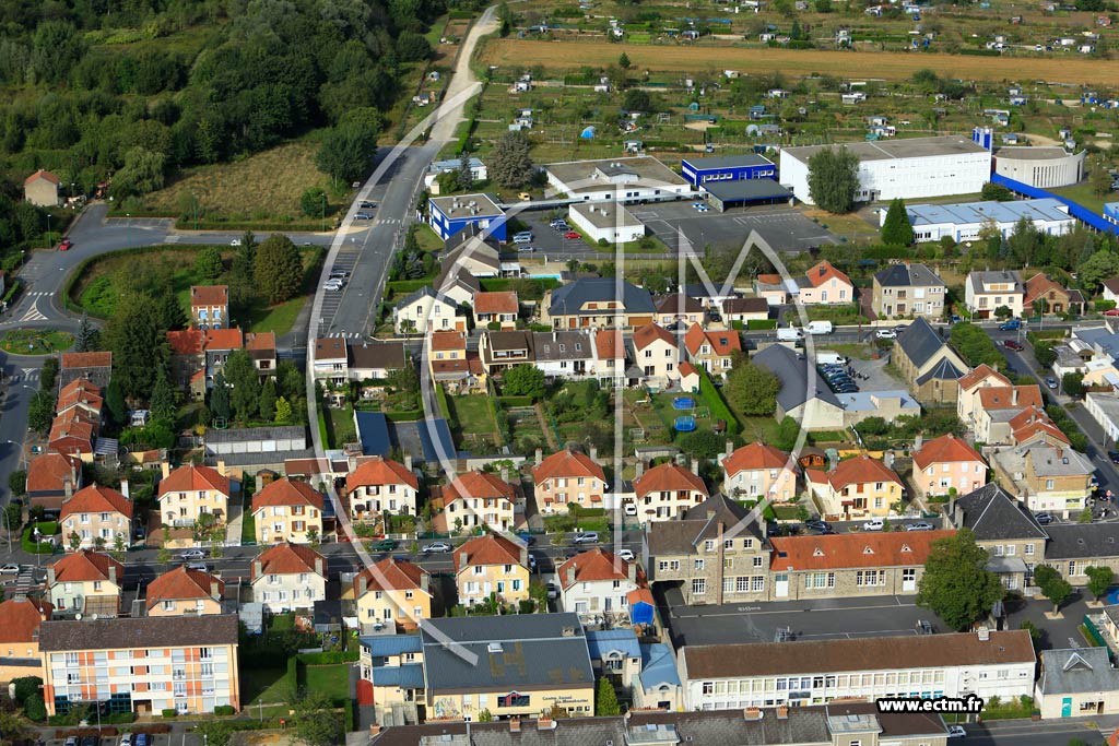 Photo arienne de Charleville-Mzires (Manchester)