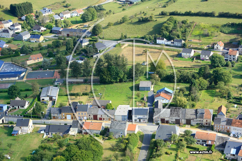 Photo arienne de Thin-le-Moutier