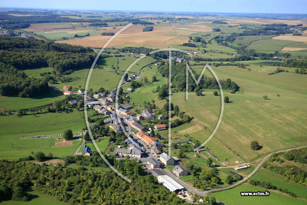 Photo arienne de Vaux-Villaine