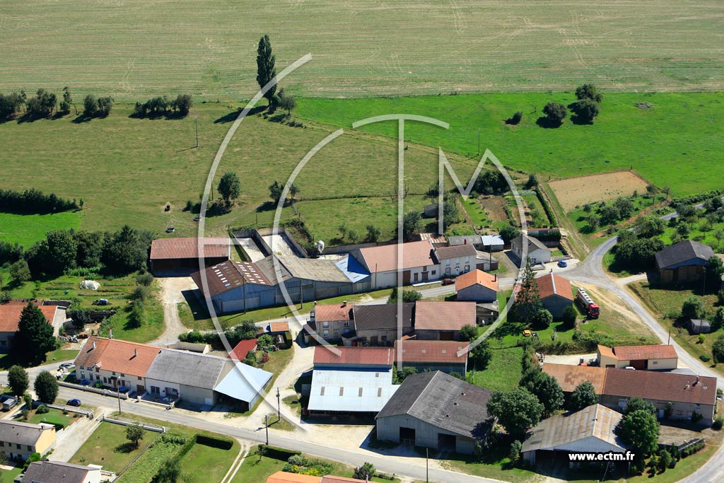 Photo arienne de Champneuville (Neuville)