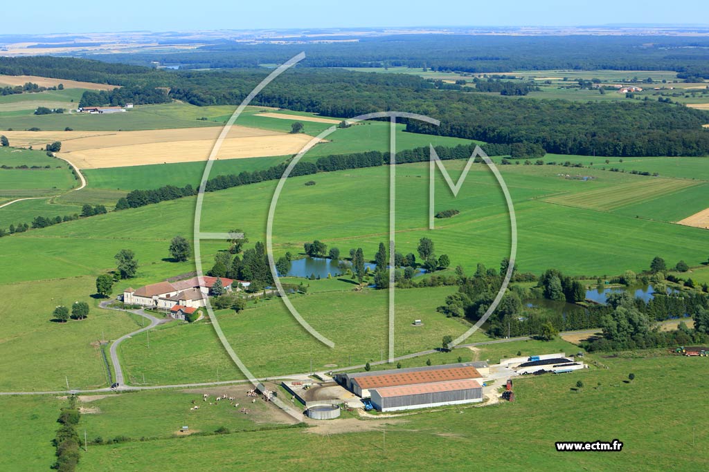 Photo arienne de Chaumont-devant-Damvillers (La Place)