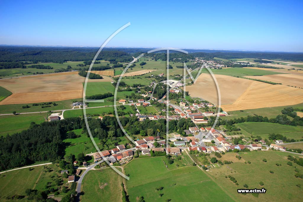 Photo arienne de Clermont-en-Argonne (Auzville en Argonne)