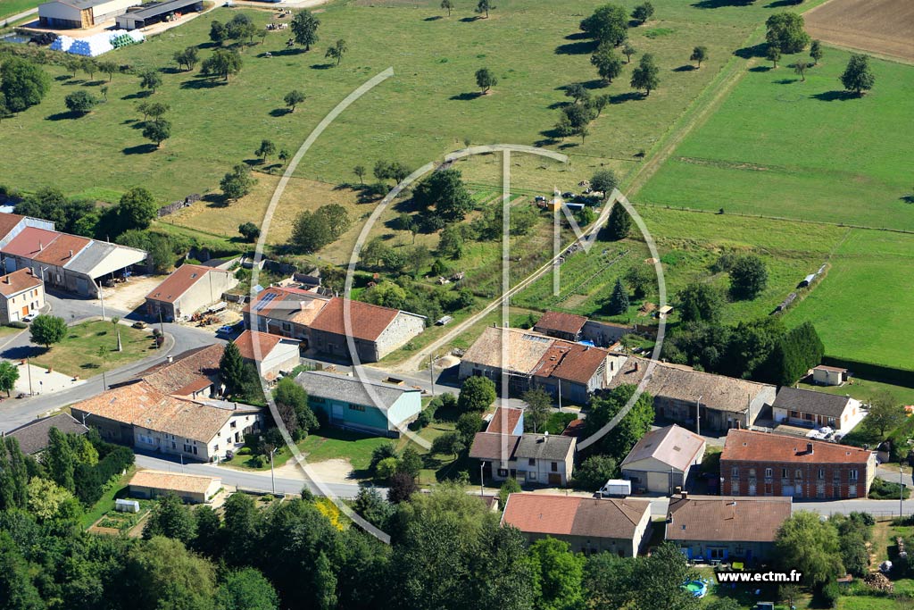 Photo arienne de Clermont-en-Argonne (Auzville en Argonne)