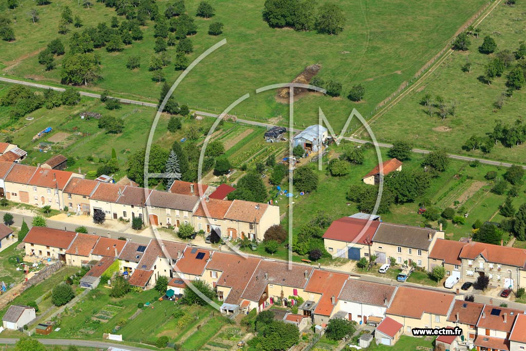 Photo arienne de Combres-sous-les-Ctes