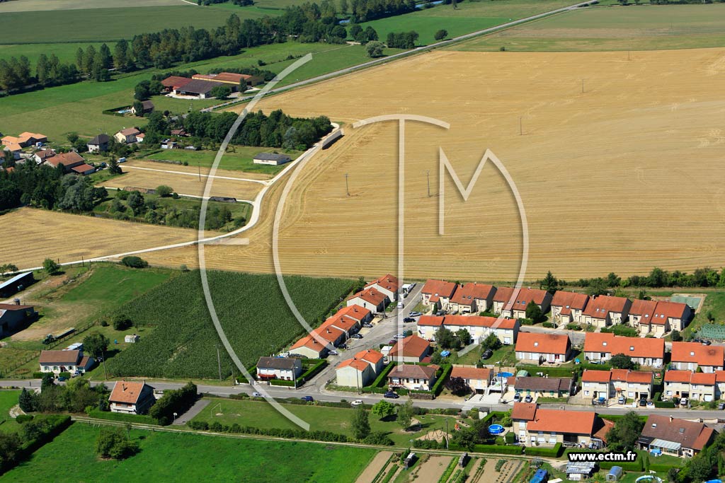 Photo arienne de Lacroix-sur-Meuse