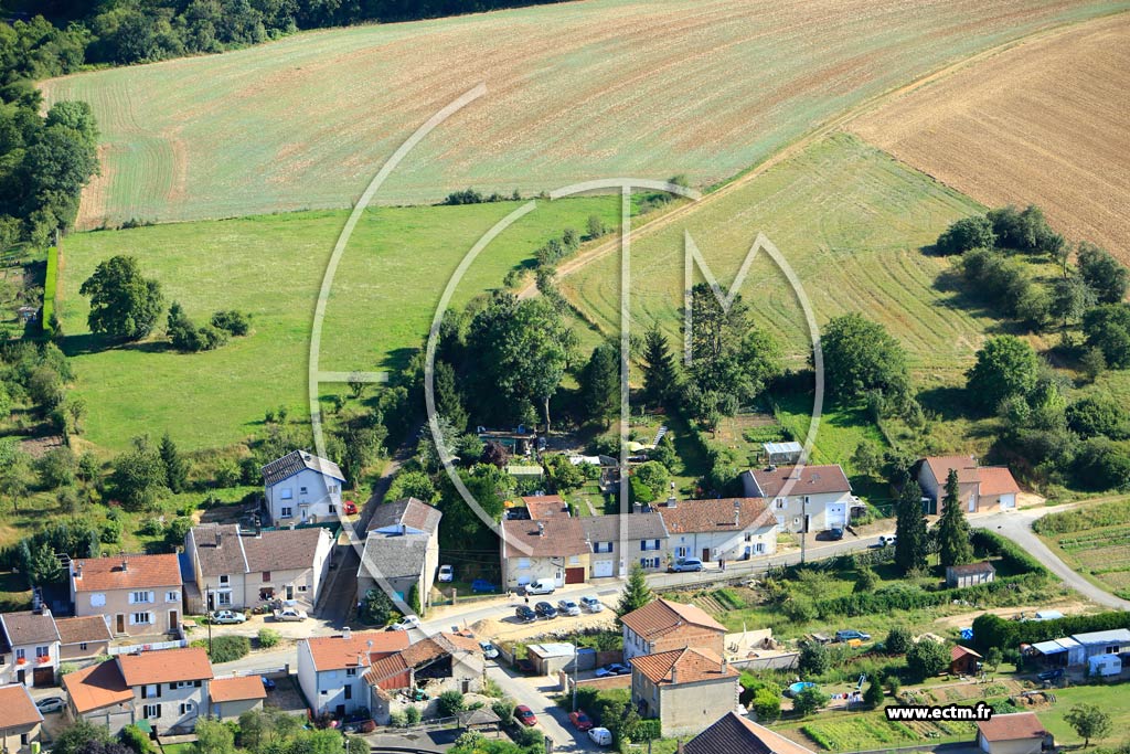 Photo arienne de Les Monthairons