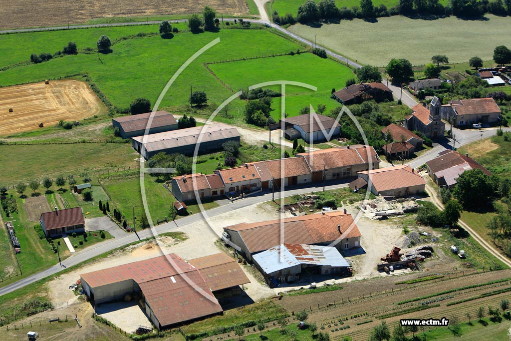 Photo arienne de Les Trois-Domaines (Rignaucourt)