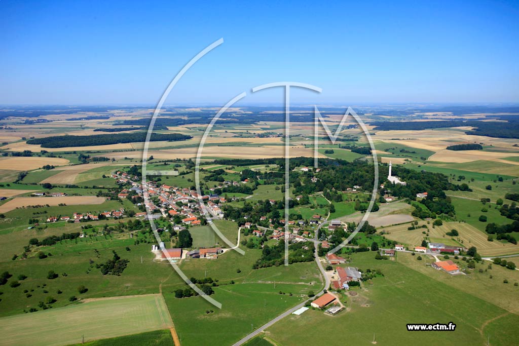 Photo arienne de Montfaucon-d'Argonne