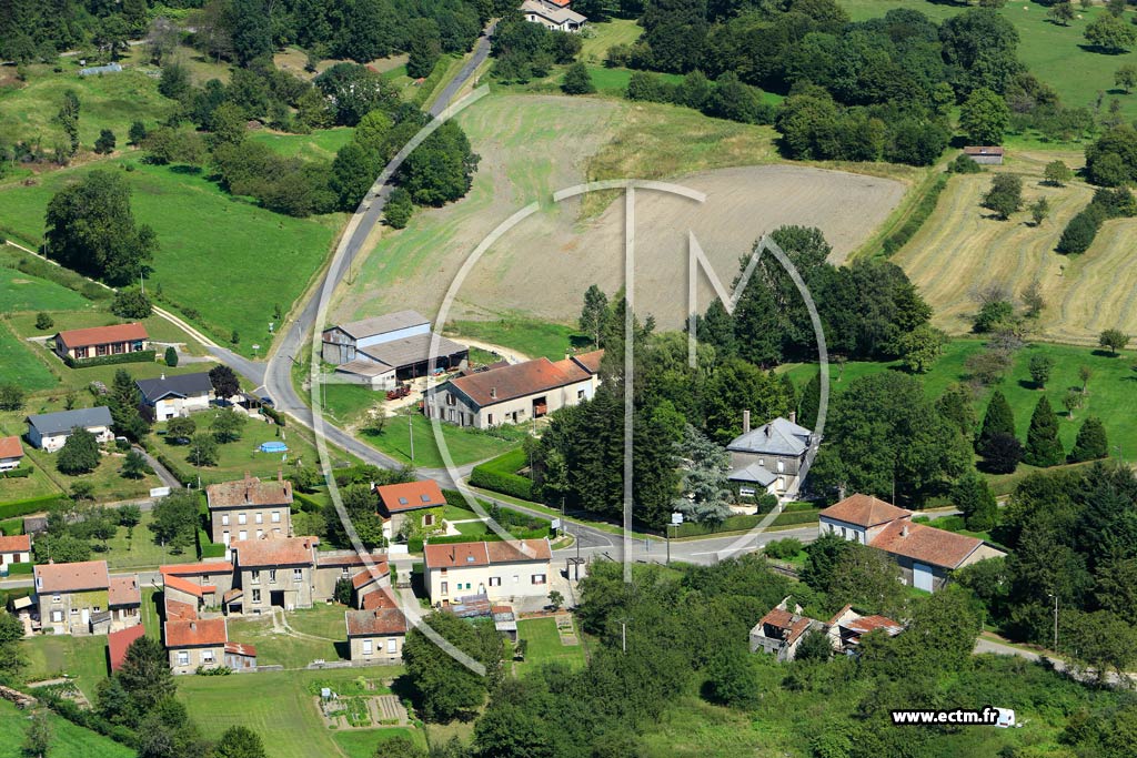Photo arienne de Montfaucon-d'Argonne