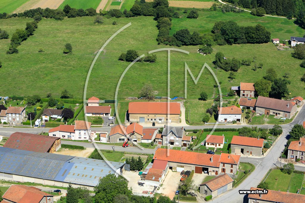 Photo arienne de Montfaucon-d'Argonne
