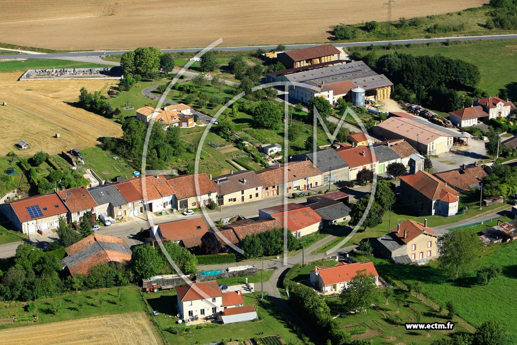 Photo arienne de Senoncourt-les-Maujouy