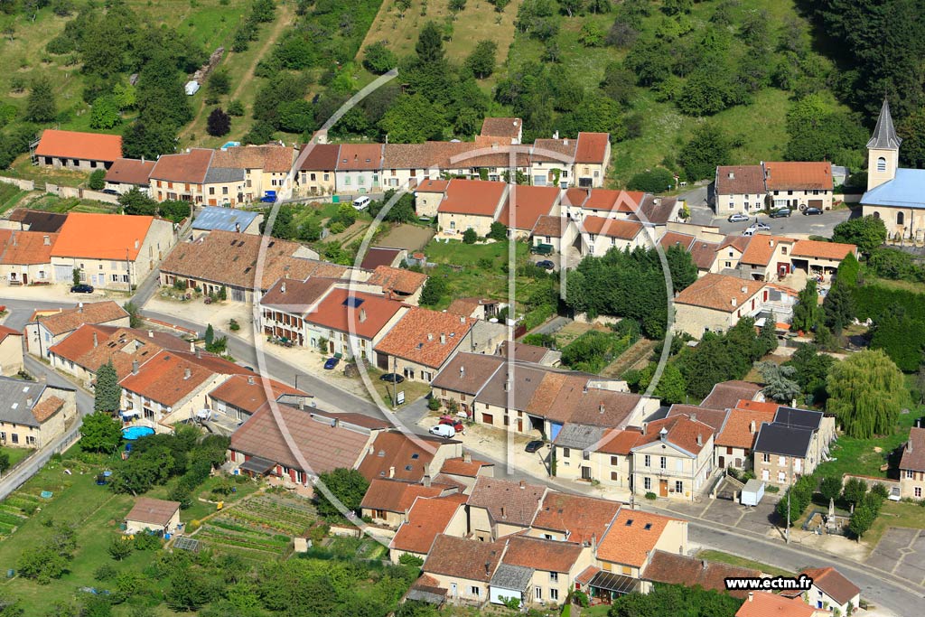 Photo arienne de Vigneulles-ls-Hattonchtel (Viville sous les Cts)