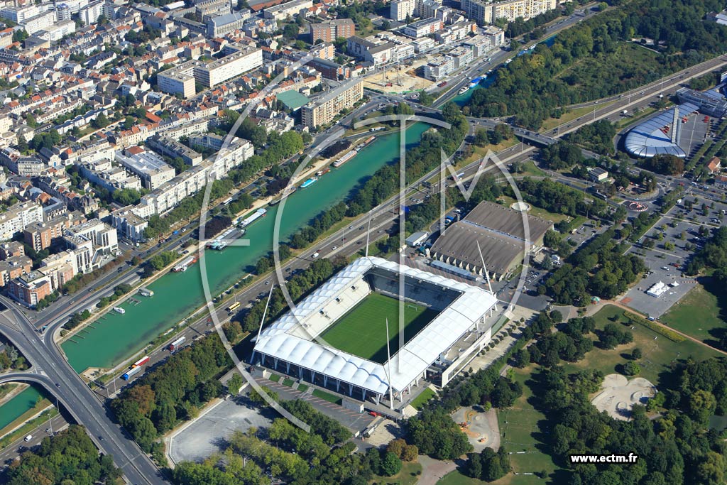 Photo arienne de Reims (Stade Auguste dlaine)