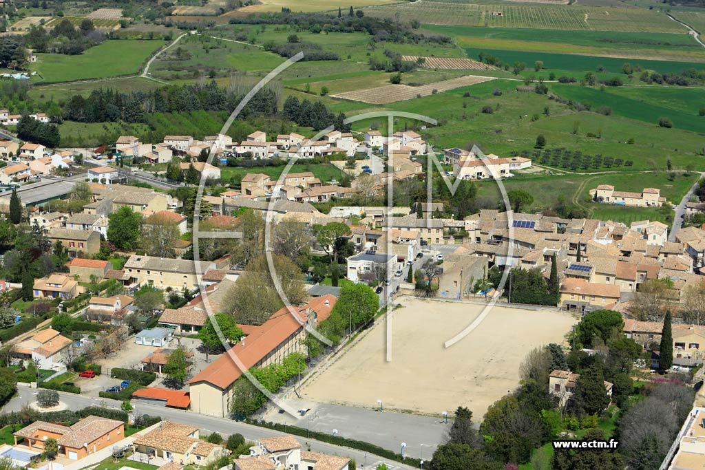 Photo arienne de Aigues-Vives