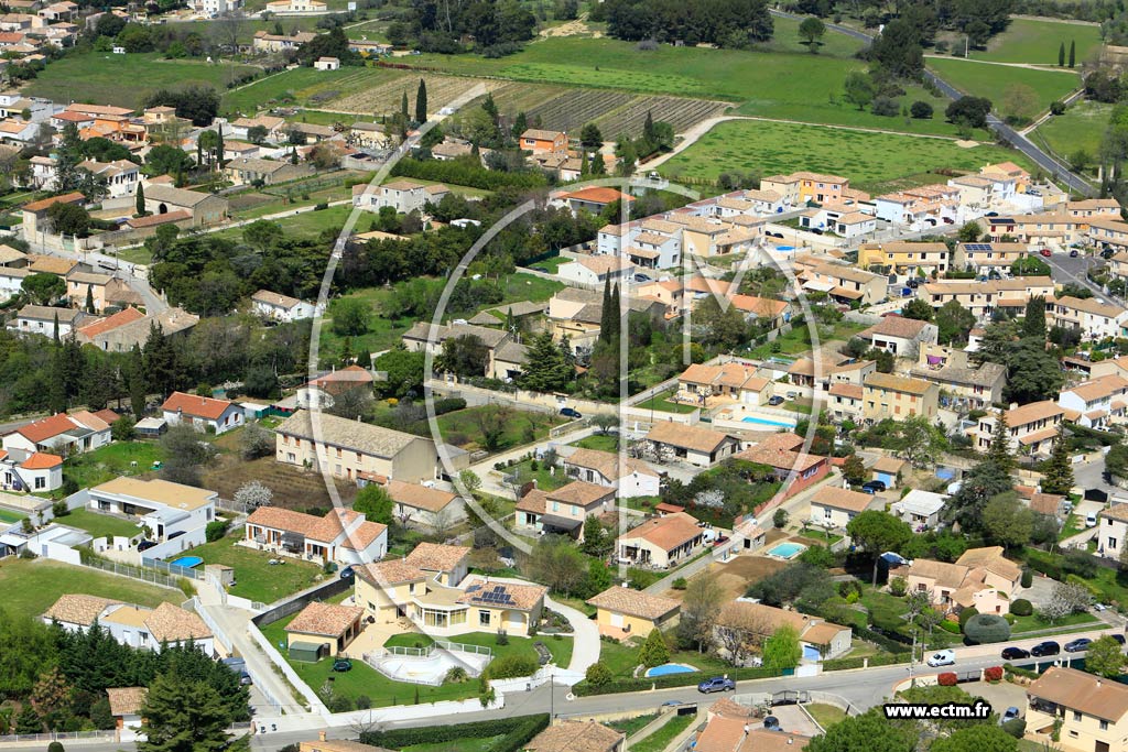 Photo arienne de Aigues-Vives