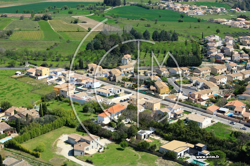 Photo arienne de Aigues-Vives