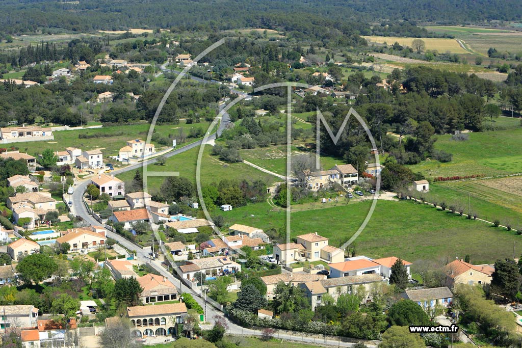Photo arienne de Aigues-Vives