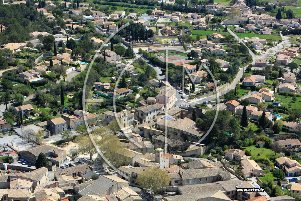 Photo arienne de Nages-et-Solorgues
