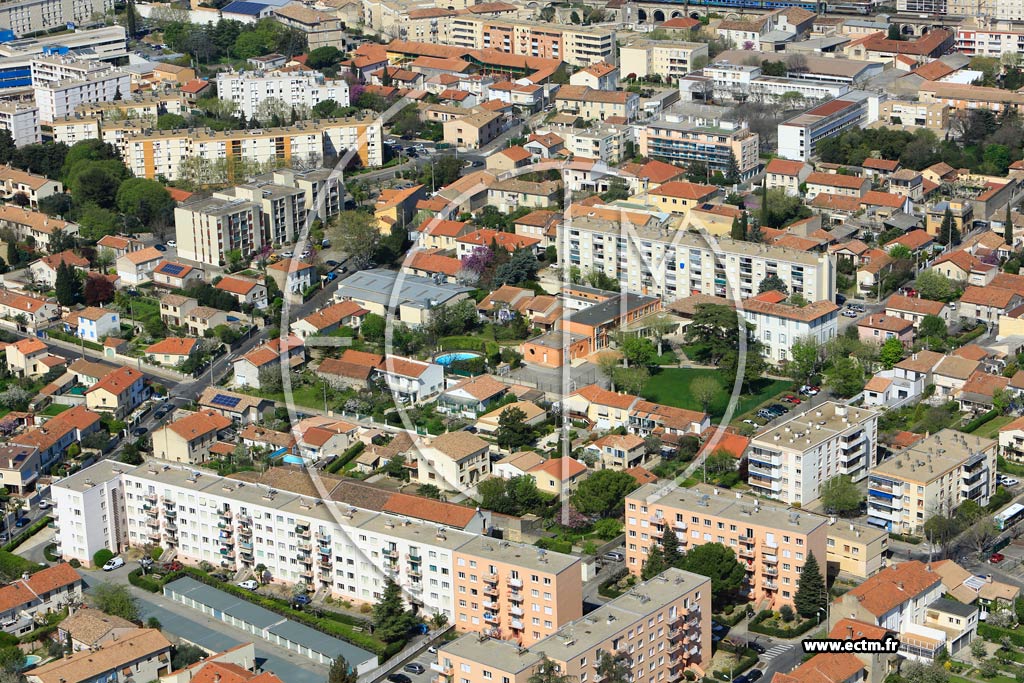 Photo arienne de Nmes (Marronniers)