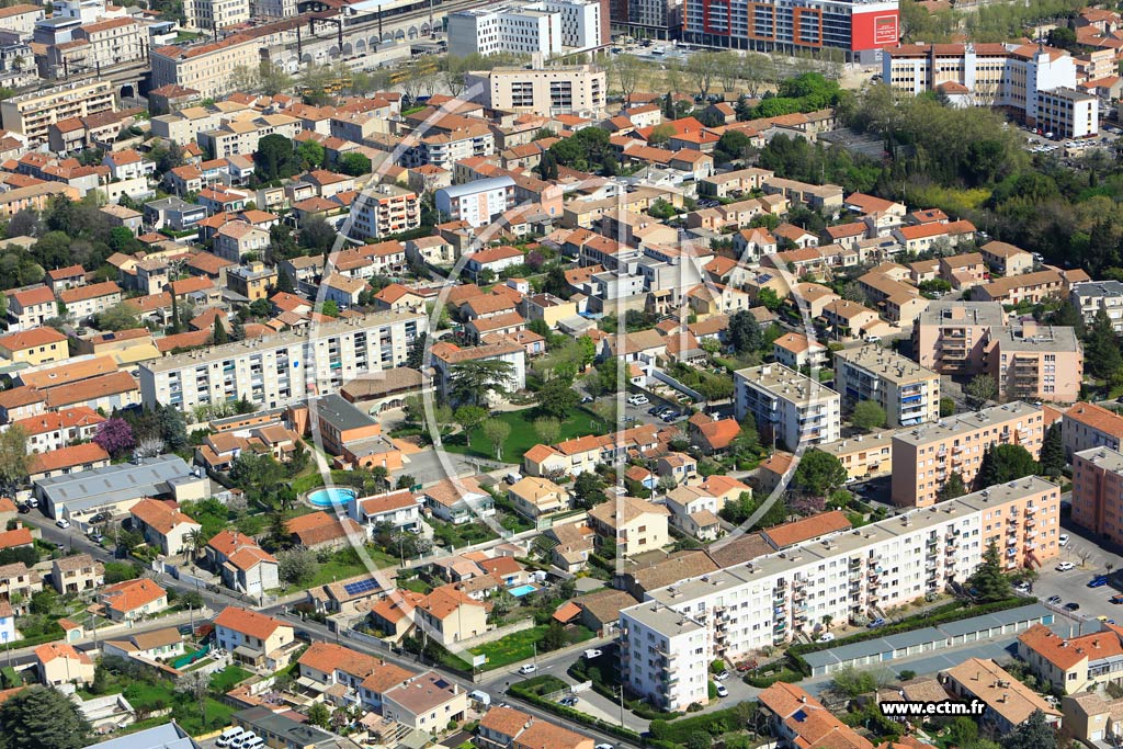 Photo arienne de Nmes (Marronniers)
