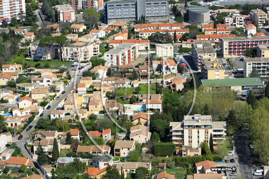 Photo arienne de Nmes (Route de Beaucaire)