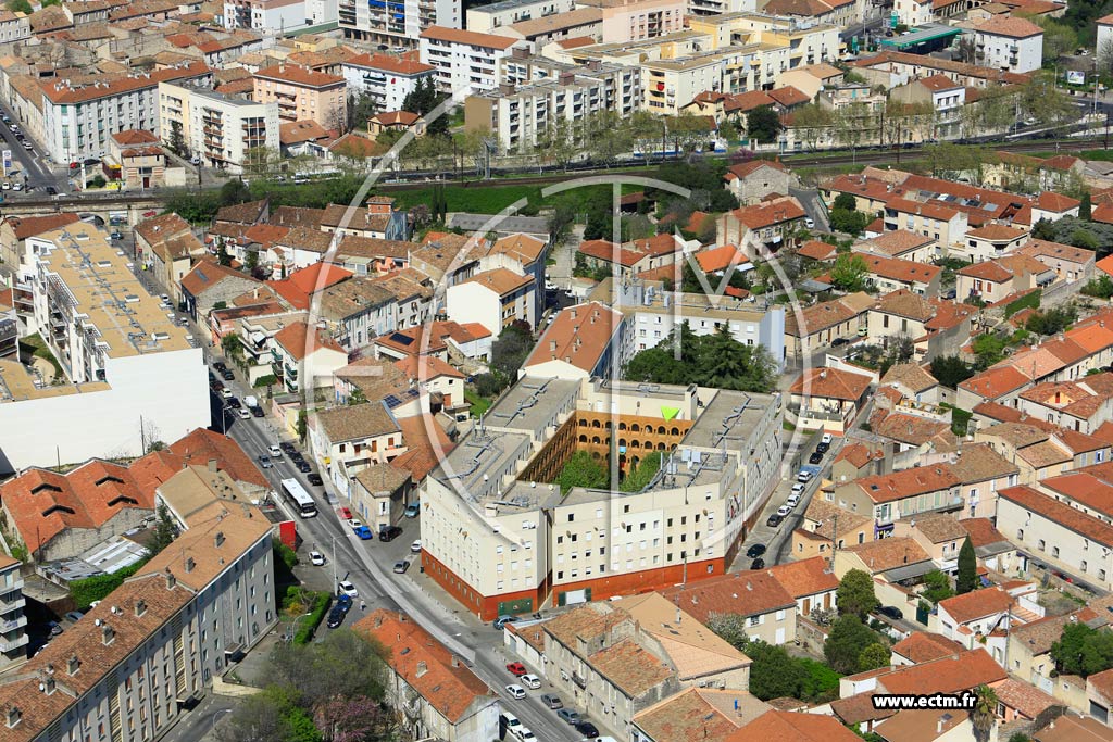 Photo arienne de Nmes (Route de Beaucaire)