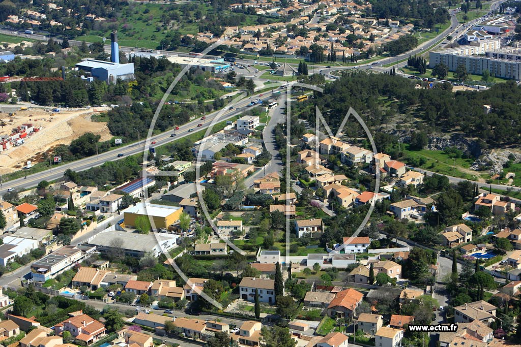Photo arienne de Nmes (Saint-Csaire)