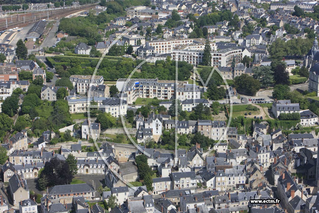 Photo arienne de Blois (Gare Poulain)