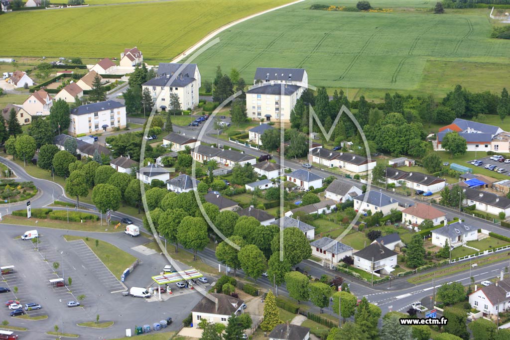 Photo arienne de Contres (Avenue de Sologne)