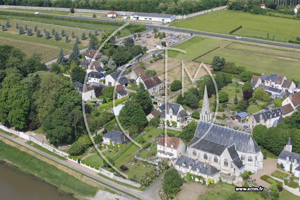 Photo arienne de Cour-sur-Loire