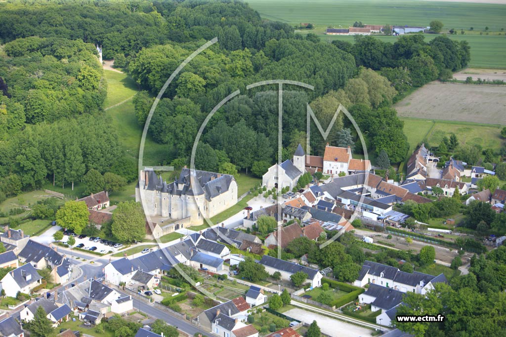 Photo arienne de Fougres-sur-Bivre