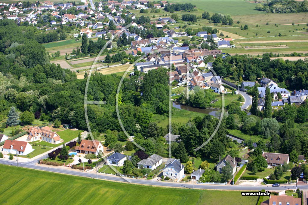 Photo arienne de Huisseau-sur-Cosson (Le Chiteau)