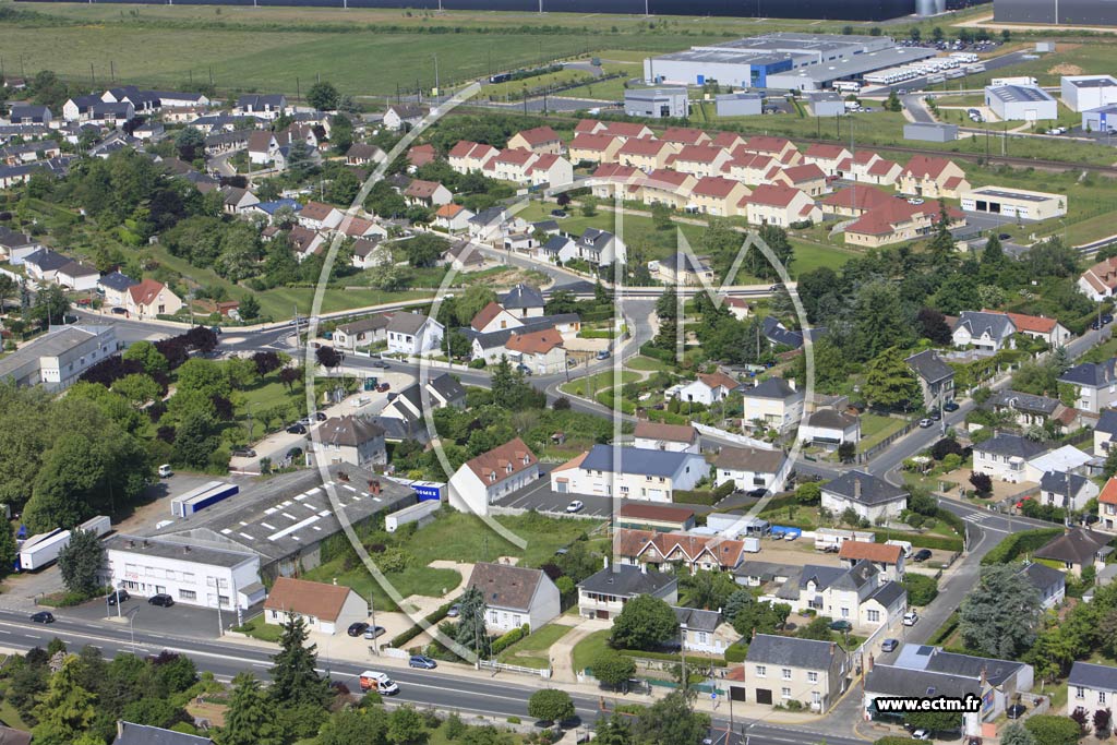 Photo arienne de La Chausse-Saint-Victor (Nationale)