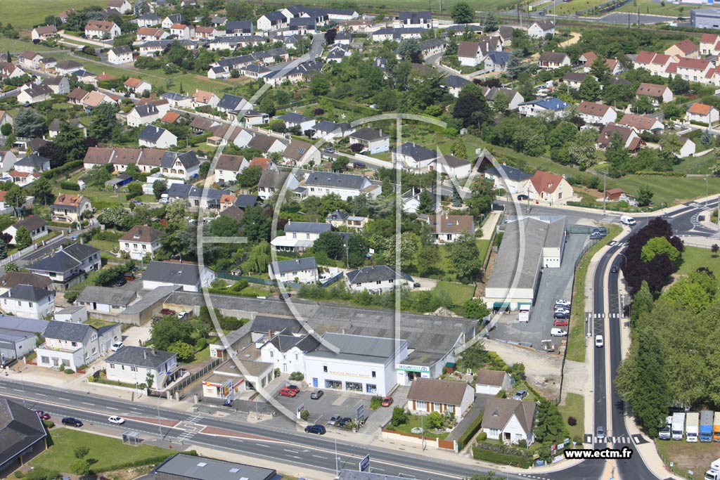 Photo arienne de La Chausse-Saint-Victor (Nationale)