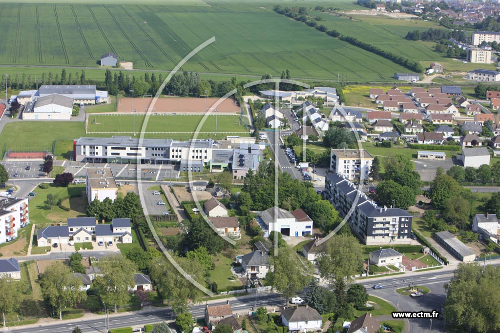 Photo arienne de Mer (Berthelottes)