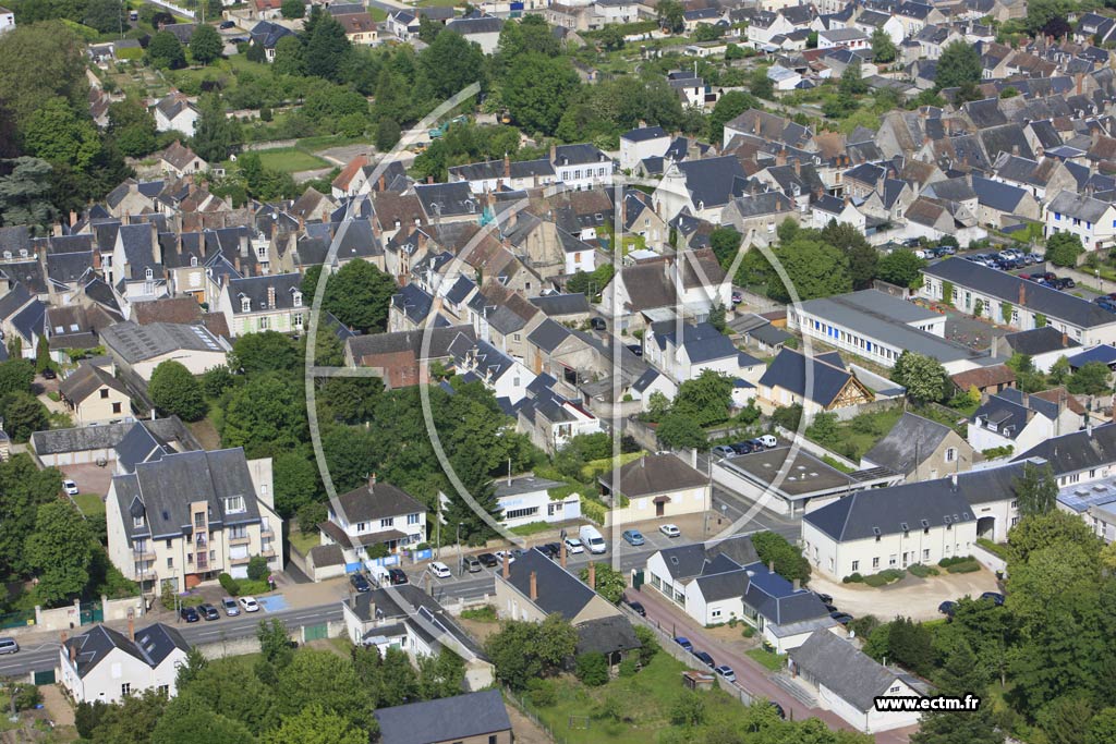 Photo arienne de Mer (Centre ville)