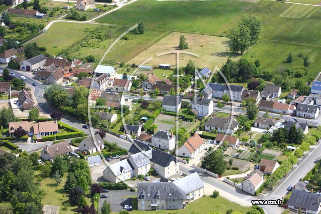 Photo arienne de Mont-Prs-Chambord (Halte)