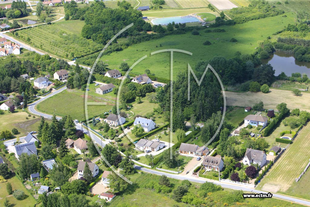 Photo arienne de Mont-Prs-Chambord (Martinire)