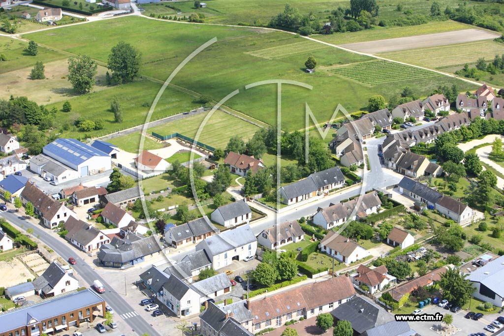 Photo arienne de Mont-Prs-Chambord (Ormeau)