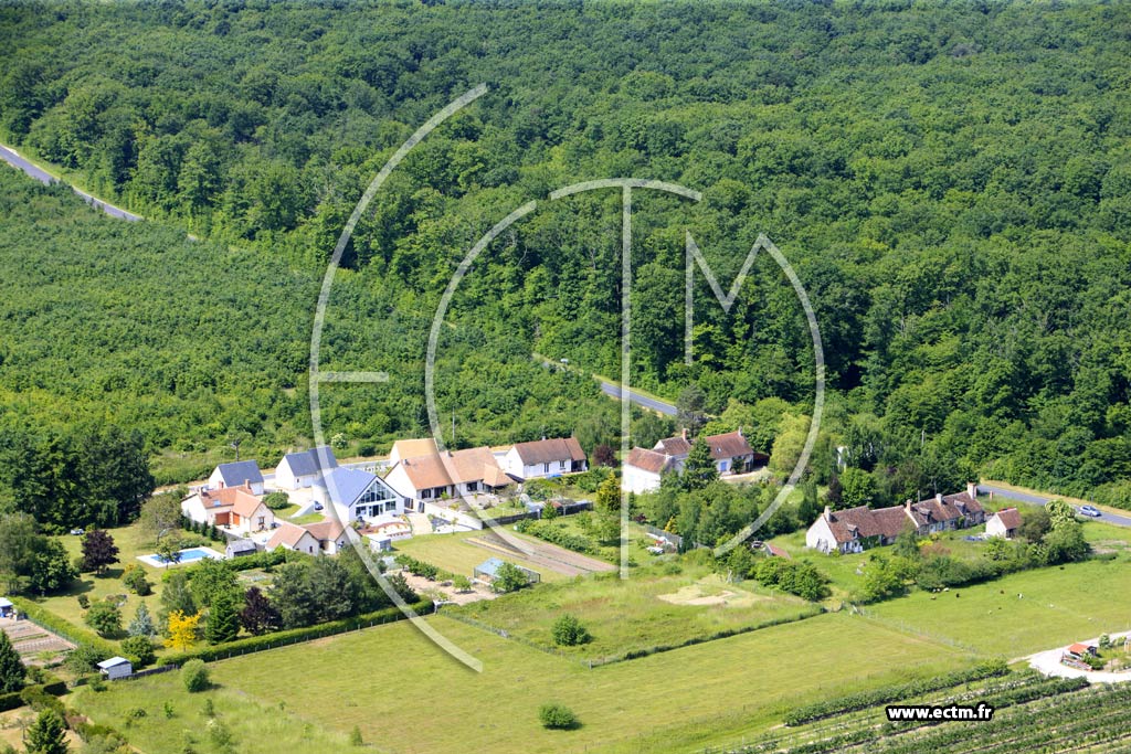 Photo arienne de Mont-Prs-Chambord (Valles)