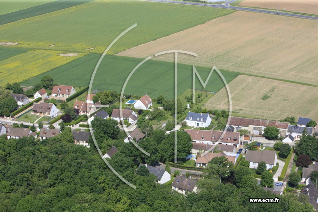 Photo arienne de Saint-Denis-sur-Loire (Les Mes)