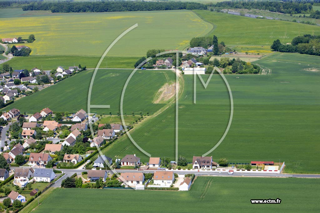 Photo arienne de Saint-Sulpice-de-Pommeray (La Fosse)