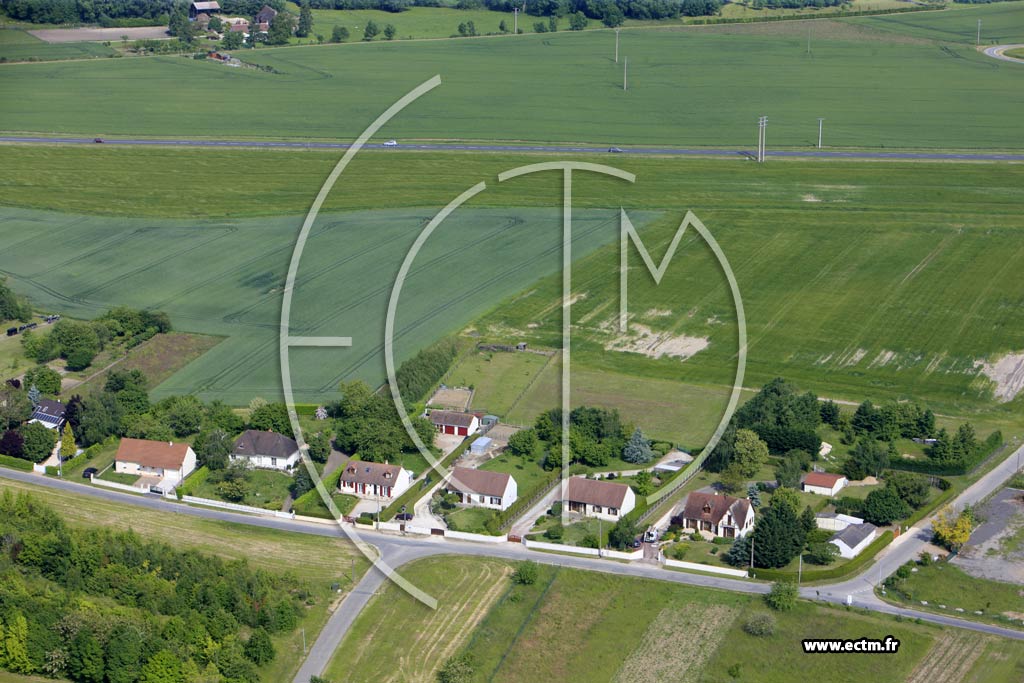 Photo arienne de Suvres (Chemin de Montcellereux)