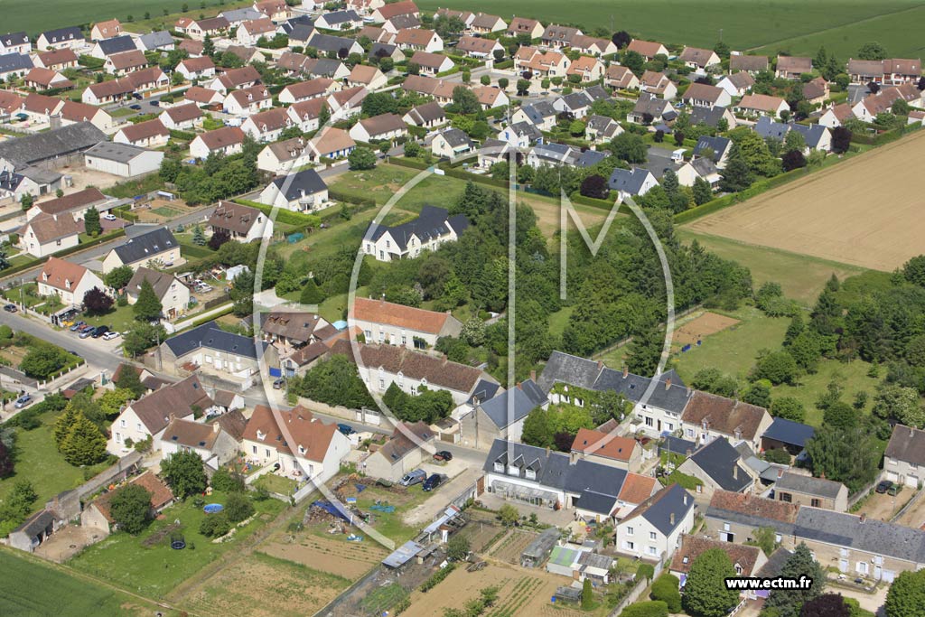 Photo arienne de Villebarou (Francillon)