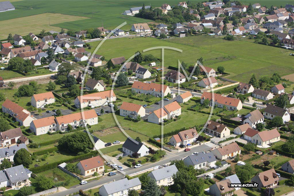 Photo arienne de Villebarou (Villebrme)