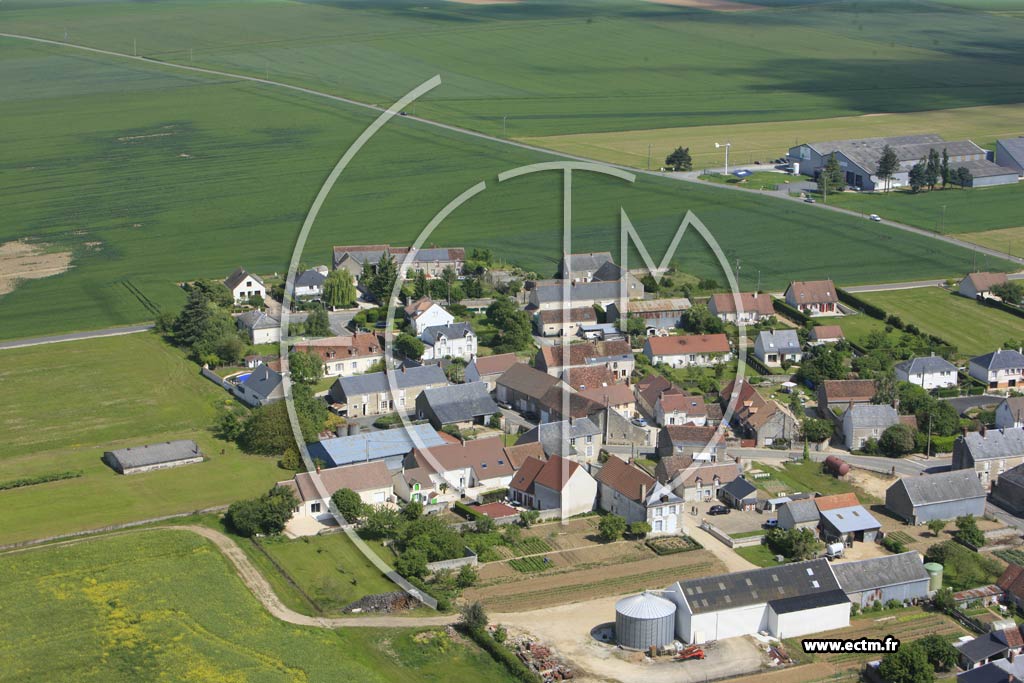 Photo arienne de Villebarou (Villebrme)