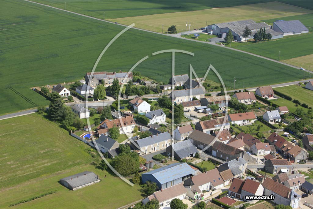 Photo arienne de Villebarou (Villebrme)