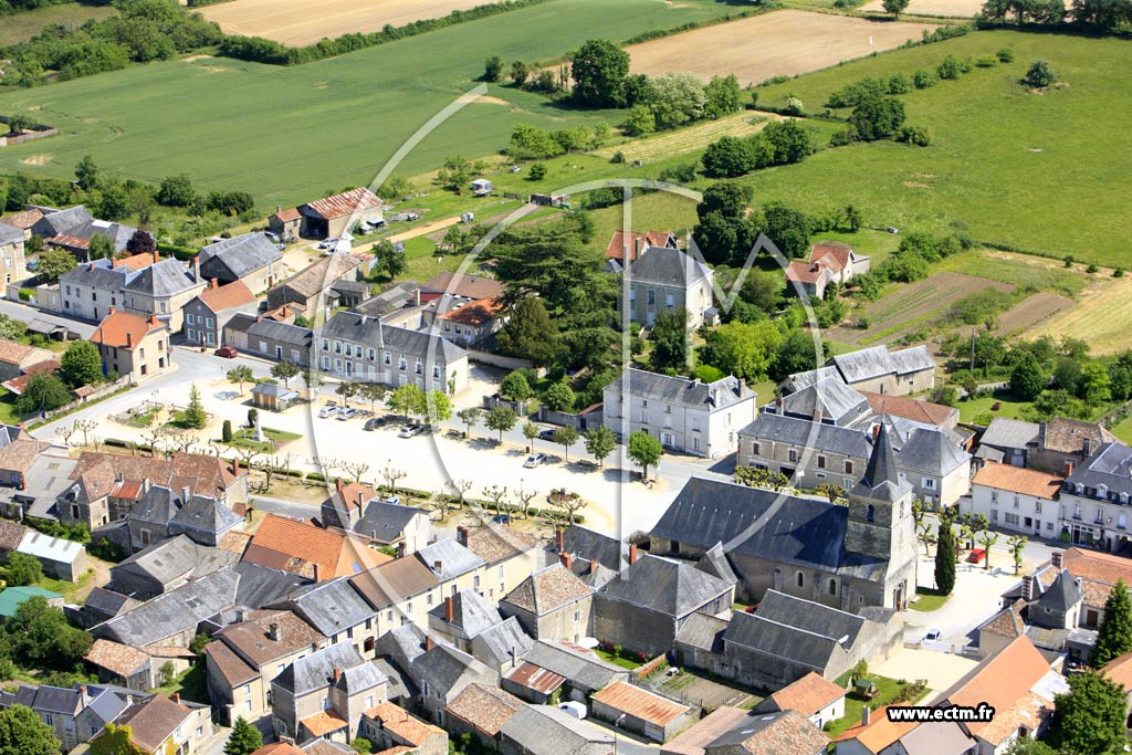 Photo arienne de Archigny