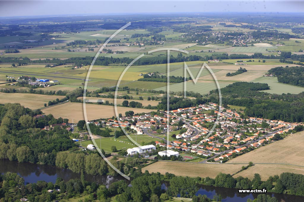 Photo arienne de Cenon-sur-Vienne